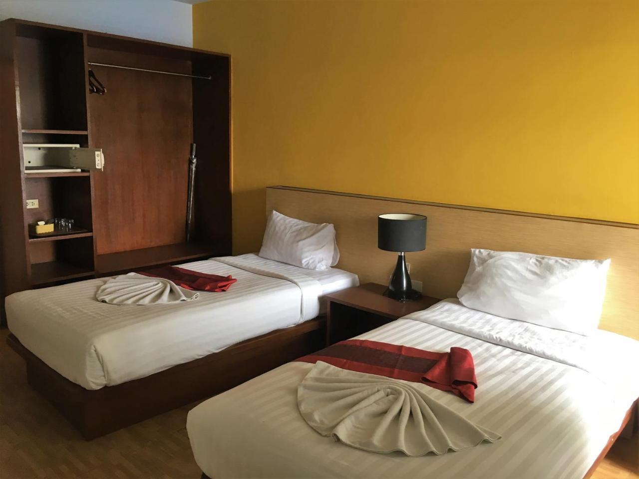 Freedom Kata Hotel Luaran gambar