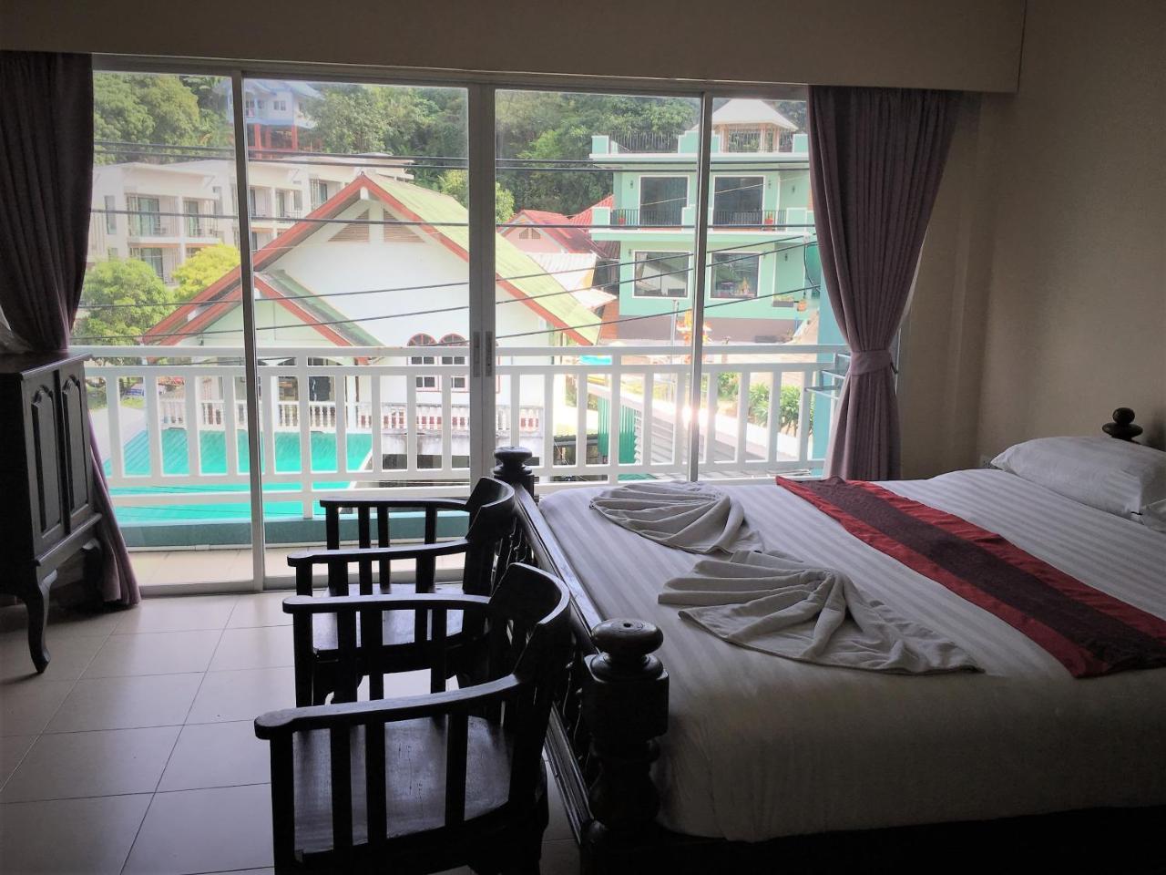 Freedom Kata Hotel Luaran gambar