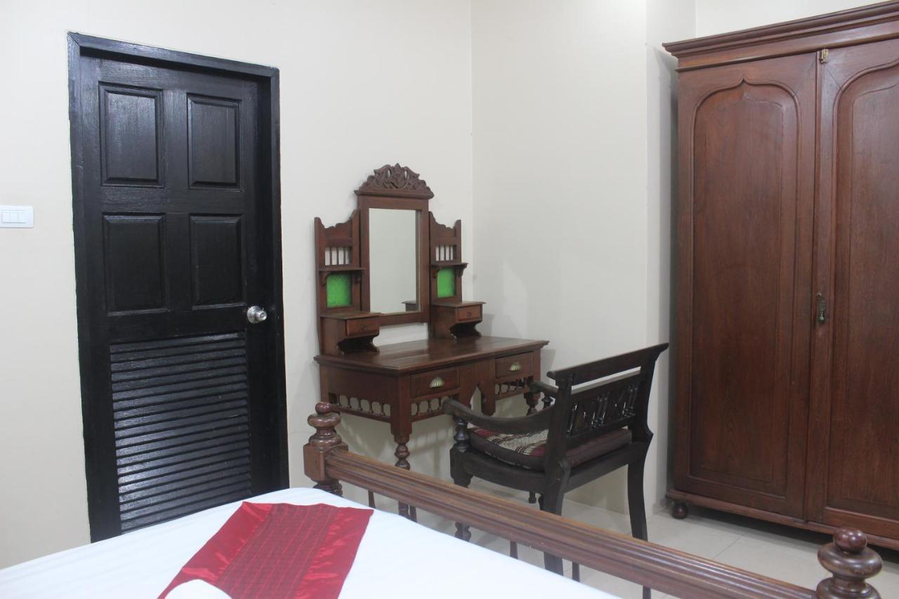 Freedom Kata Hotel Luaran gambar