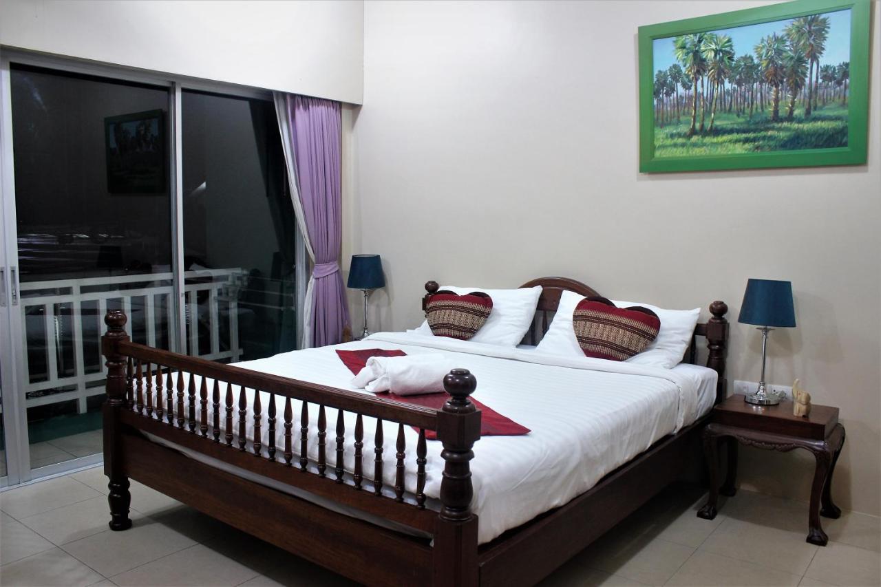 Freedom Kata Hotel Luaran gambar