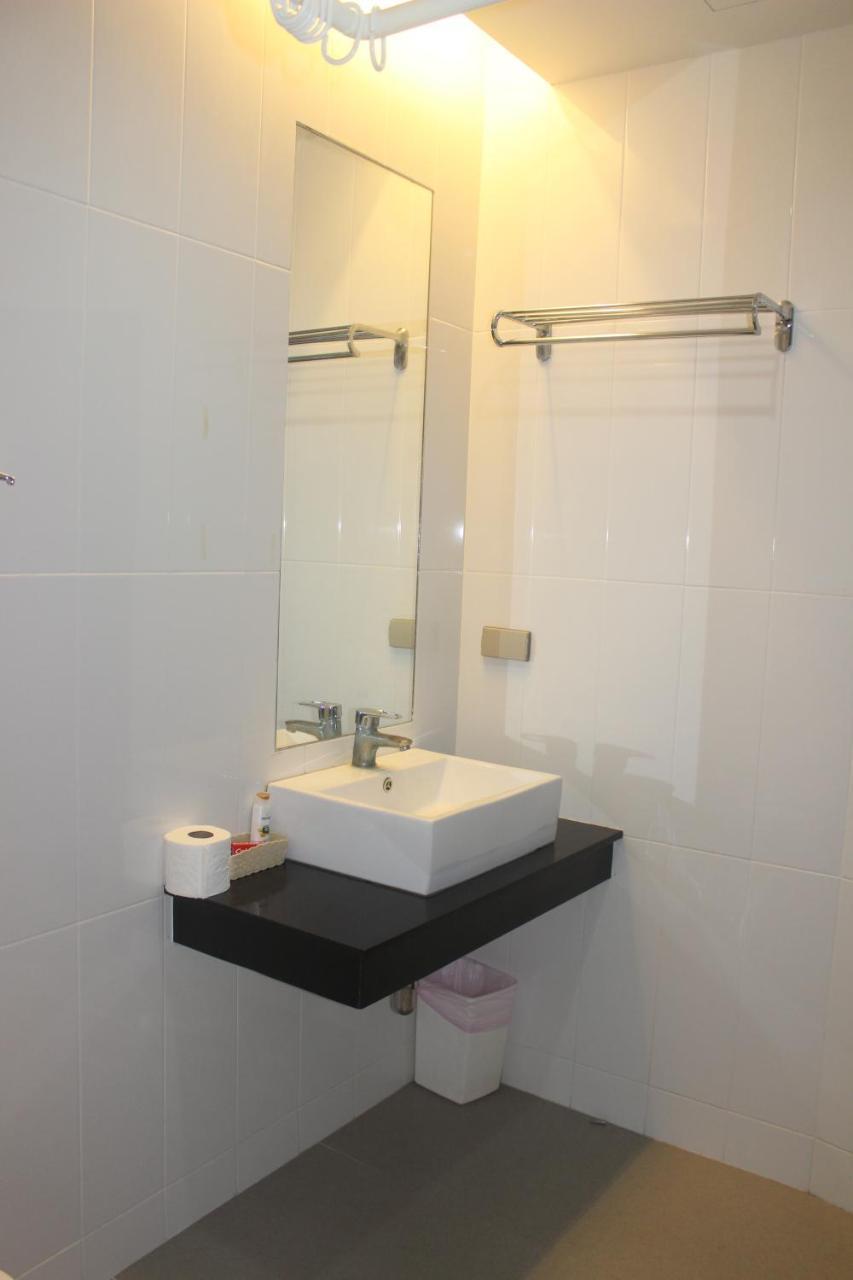 Freedom Kata Hotel Luaran gambar