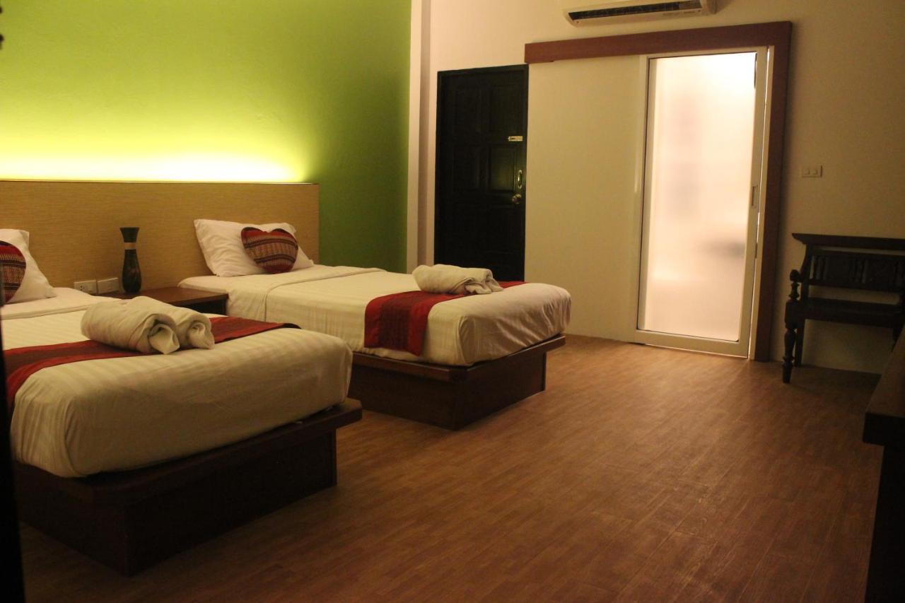 Freedom Kata Hotel Luaran gambar