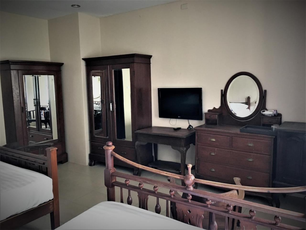Freedom Kata Hotel Luaran gambar
