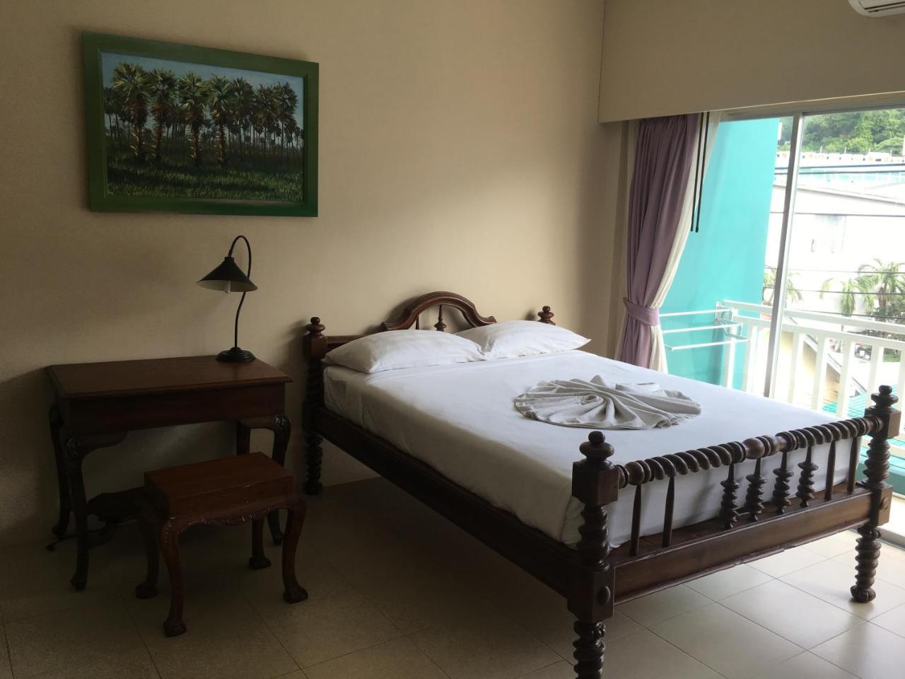 Freedom Kata Hotel Luaran gambar