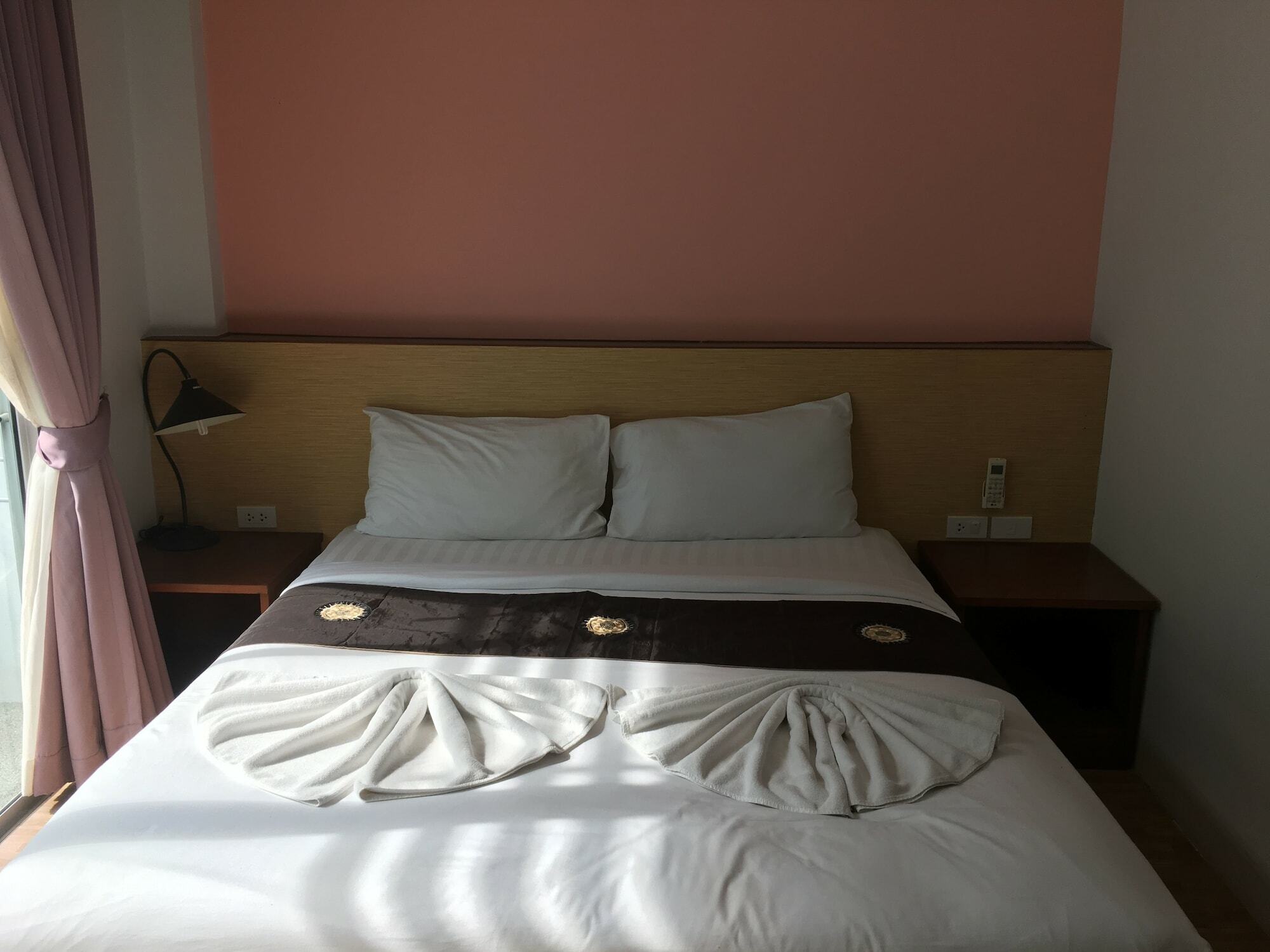 Freedom Kata Hotel Luaran gambar